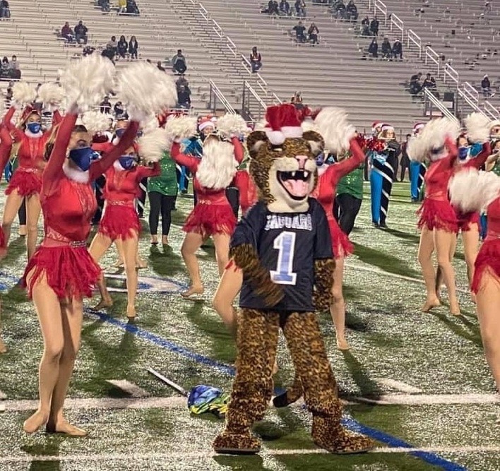 cheerleaders and mascot