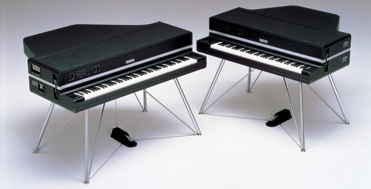 CP70-80 Two electric pianos.
