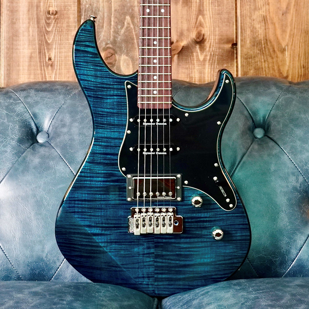 SINGLE-COILS-resize Closeup of electric guitar body.