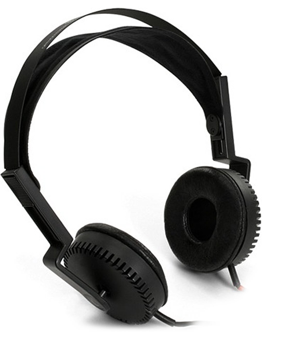 /HP-1 Over the head headphones.