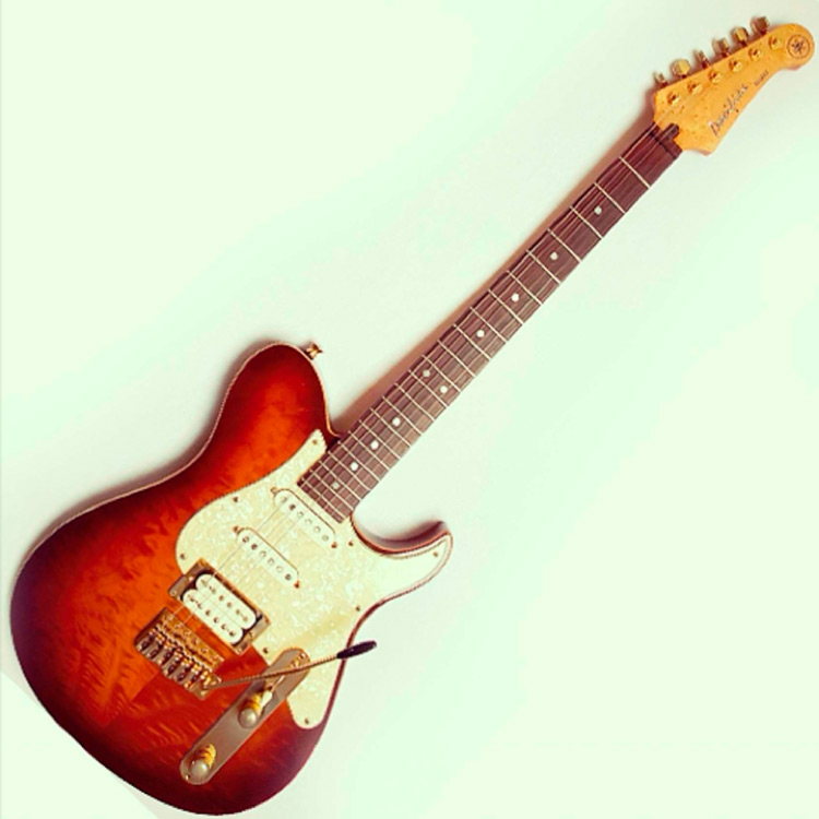 Pacifica-USA1 Electric guitar.
